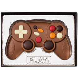Продуктови Категории Шоколади Подаръчна кутия  с Game Controller от светъл и тъмен шоколад 70 гр.